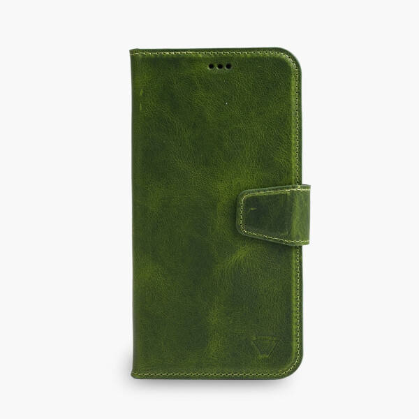 Wachikopa leather case compatible with iPhone 16 Pro Max with card slot
