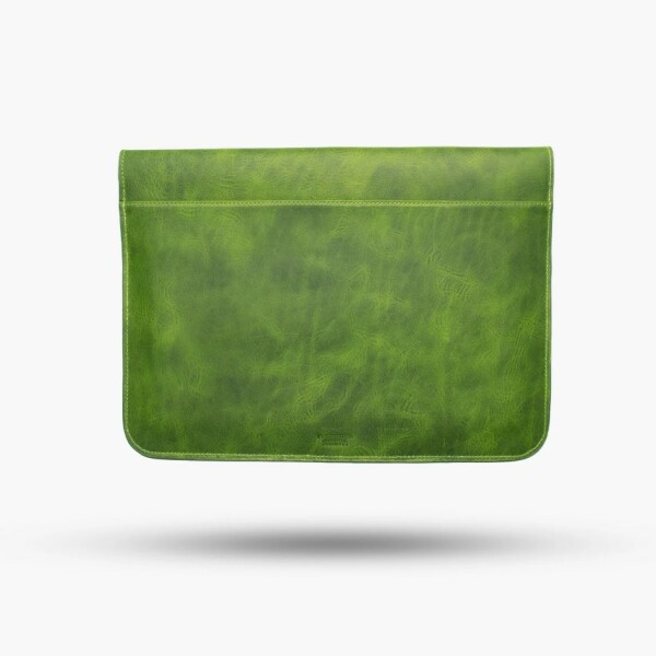 Wachikopa leather case for MacBook Pro 14" with card slot