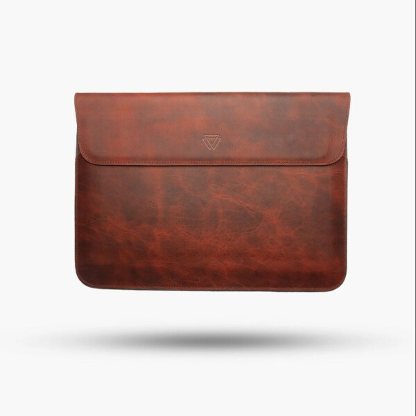 Wachikopa leather case for MacBook Pro 16" with card slot