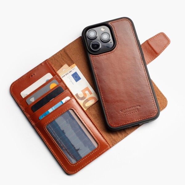 Funda de piel Wachikopa compatible con iPhone 15 Plus con ranura para tarjetas